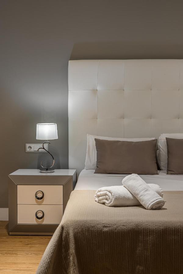 Waou Apartamentos En Sol Deluxe 1 Мадрид Экстерьер фото